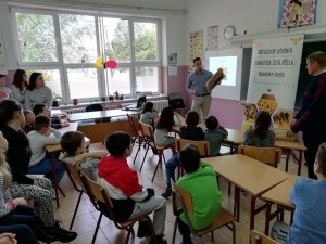 ОШ "Братство Јединство" Банатска Топола